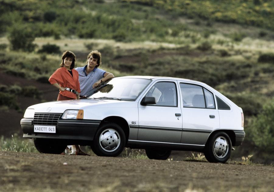  Opel Kadett 5-Door 1984 года  (фото 4 из 13)